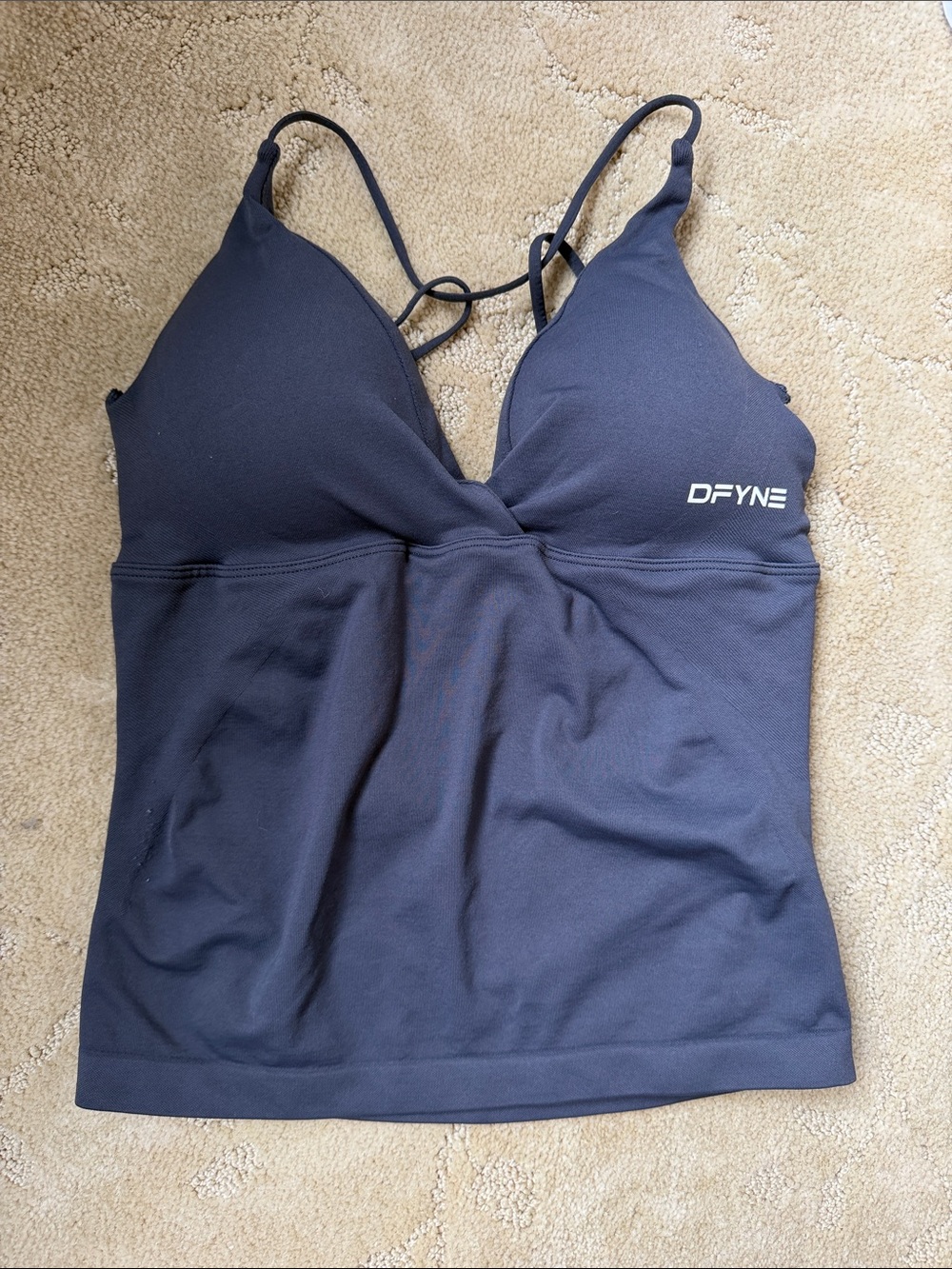 DFYNE Vision Twist Front Longline Top